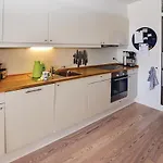 Two-bedroom In Apartamento